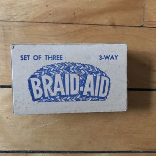 Vintage Braid - Aid 3 Way Fabric Folders/rug Braiding Tools W/ Instruction Book
