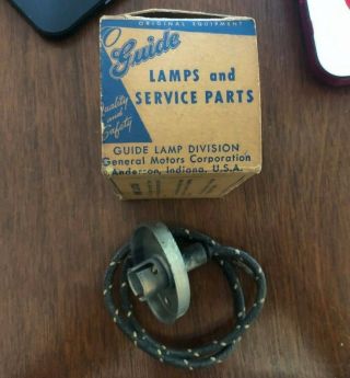 Vintage GM General Motors Automobiles Lamp 2