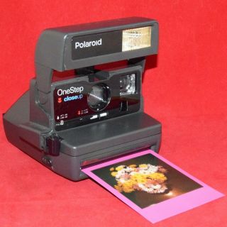 Polaroid 600 One Step Closeup Instant Film Camera - Great