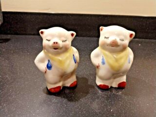Vintage Shawnee Pottery Smiley Pig Salt And Pepper Shakers