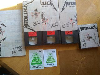 vtg METALLICA binge & purge VHS & CD Box SET booklet,  stencil,  passes 2