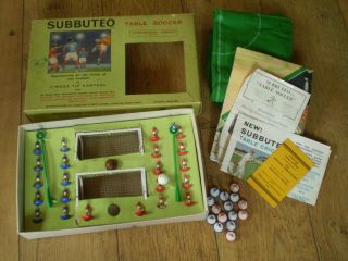 Vintage Boxed Subbuteo Table Soccer Continental Set
