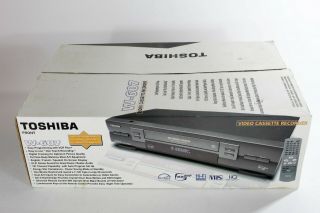 W - 607 Toshiba Vhs Vcr Player Recorder 4 - Head Hi - Fi 1 Minute Rewind,  Open Box