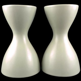 Set Of 2 Vtg Hourglass Vases 7 1/2 " Marked Romania Art Pottery Green Matte Mcm