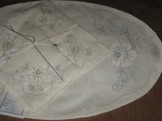 Vintage Madeira Linen 4 Placemats/4 Napkins Cut Work Hand Embroidery