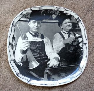 Laurel & Hardy Collectible Plate 1st Edition 1971 " Towed In A Hole " 8 " Diameter