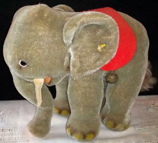 Vintage Steiff Circus Elephant With Attached Button And Chest Tag - 8.  5 