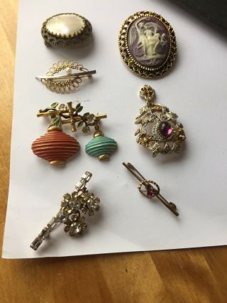 7 Vintage And Modern Brooches