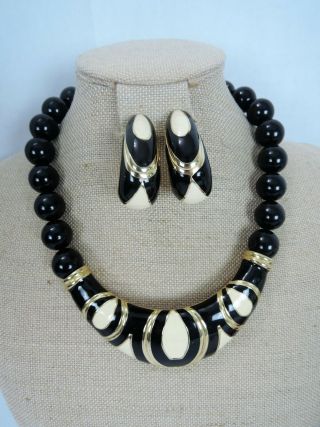 Retro Modernist Vintage Black & Cream Enamel Collar Necklace & Earring Set Drama