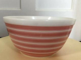 Vintage Pyrex Pink And White Striped 1 1/2 Quart Mixing Nesting Bowl 402