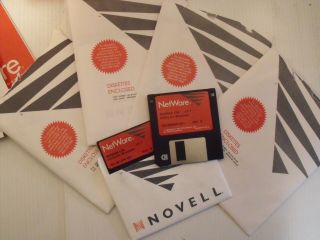 Novell Netware Lite v 1.  1 Software Discs Books Ect.  Rare IBM PC Vintage 4