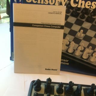 RadioShack Portable Sensory Electronic Chess Computer Model 60 - 2439 Vintage 6