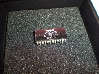 Mos 901229 - 05 Dos Rom Chip For Commodore 1541 Drives