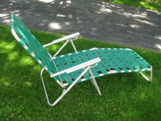 Vintage folding CHAISE LOUNGE WEBBED LAWN CHAIR GREEN SHAPE 6