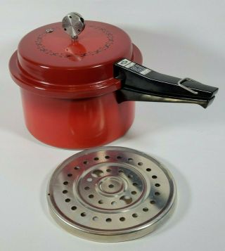 Vintage Mirro - Matic 4 Quart Pressure Cooker With Regulator - Red