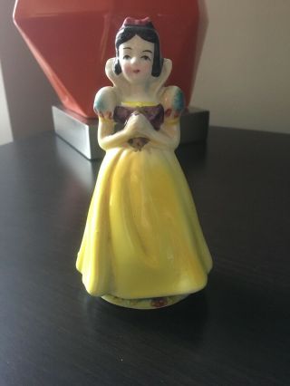 Vintage Wales 1960 Walt Disney Snow White Ceramic 5 " Tall Figurine Japan