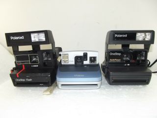 3 Polaroid Instant Cameras 600 Film,  One600,  One Step Flash,  One Step Auto Focus
