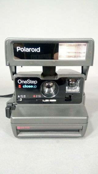 Vintage Polariod One Step Close Up Made In Uk,  Uses 600 Polaroid Film - With Strap