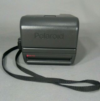Vintage Polariod One Step Close Up Made in UK,  uses 600 Polaroid Film - with strap 2