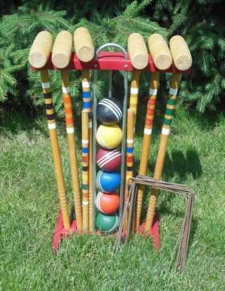 Vintage Southbend Croquet Lawnplay Set With Stand All 9 Wickets