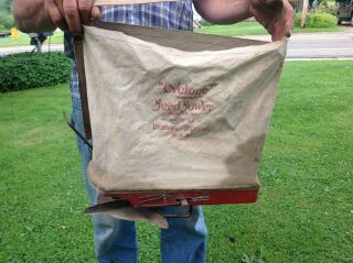 Vintage Cyclone Seeder Co Hand Crank Seed Sower Spreader W/strap Urbana,  In