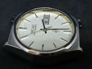 Vintage SEIKO KING QUARTZ 4823 - 8050 678216 Wrist Watch W543 8