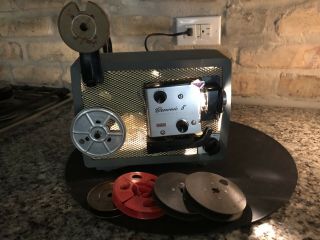 Vintage Kodak Brownie 8 8mm Movie Film Projector Model A15 Great 2