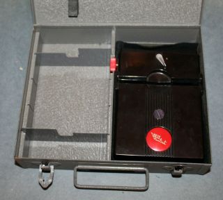 STEREO REALIST RED BUTTON BAKELITE 3 - D STEREO SLIDE VIEWER Brumberger Case 2