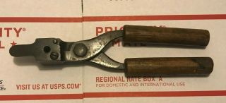 Vintage Winchester.  38 - 255 Mould Bullet Casing Mold Reloading Tool Kit Ammo