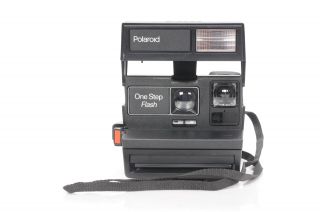 Polaroid 600 Instant Film One Step Flash Camera  1vh