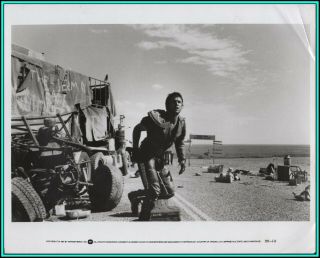 Mel Gibson In " Mad Max 2: The Road Warrior " - Vintage Photo - 1981
