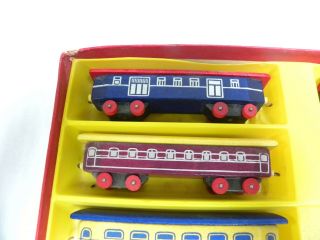 Vintage Painted Wood Small Wooden Model Toy Train (A5) 4
