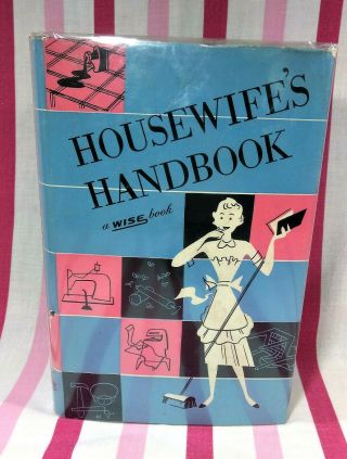 Charming Vintage Wise 1953 Housewife 