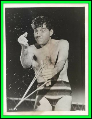 Kenneth More In " The Comedy Man " Vintage Photograph 1964