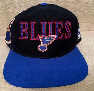 St Louis Blues Hockey Baseball Cap Hat Vintage Nhl Snapback Center Ice Blue Note