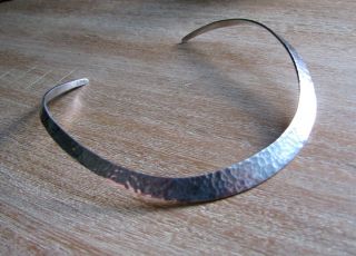 Vintage Taxco Sterling Silver Hammered Western Modernist Collar Choker Necklace