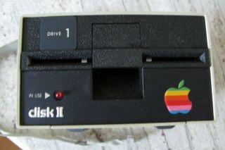Apple 5.  25 " External Floppy Disk Ii Drive Model A2m0003