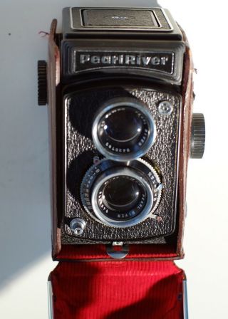 Rare Vintage Pearl River TLR Twin Lens Reflex Camera W/ Case 8