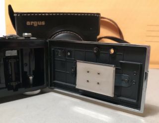 Vintage Argus C - 3 35mm Film Camera w/Light Meter and Case 50mm.  F 3.  5 The Brick 7