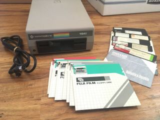 Commodore 1541 Floppy Disk Drive To Power On -