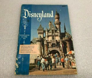 Vintage 1957 57 Disneyland Souvenir Guide Book 26 Pages Walt Disney Productions