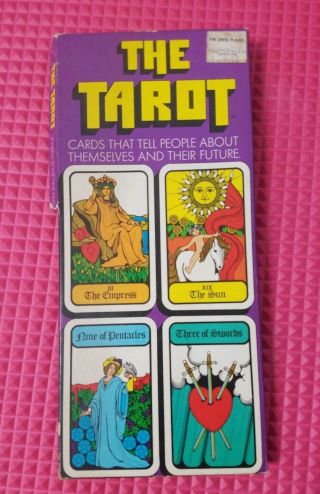 Vintage " The Tarot " Card Game Reiss Games 1973 82 Cards & Book
