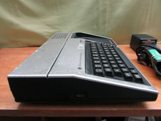VINTAGE TEXAS INSTRUMENTS HOME COMPUTER TI - 99/4A 4