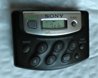 Vintage Sony Walkman SRF - M37V AM/FM/TV Weather Radio with Belt Clip 3