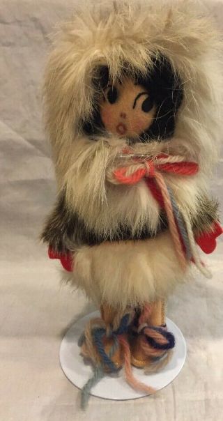 Vtg Inuit Alaska Eskimo Folk Art Traditional Handmade Clothand Fur Doll 7”