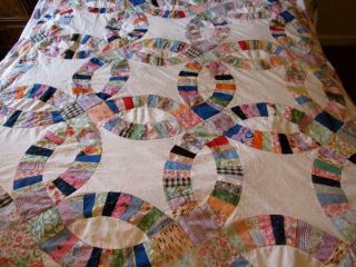 Vintage Hand Sewn Quilt Top.  Wedding Ring.