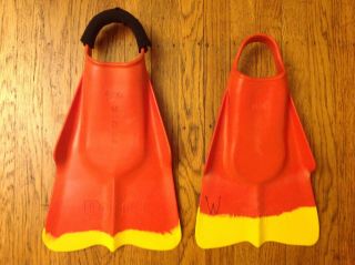 Vintage Dafin Pro Model Swim Fins.  Orange And Yellow.  1 Xl,  1 Ml