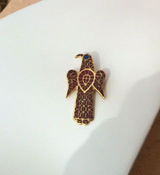 Vintage Metropolitan Museum Of Art Mma 1993 Red Egypt Falcon Bird Pin Pendant