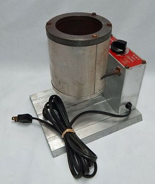 Vintage Lee Infinite Heat Control Smelting Pot - Great (j)