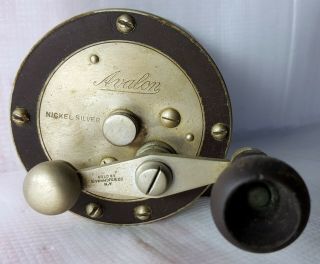 Vintage Avalon Fishing Reel By E.  Vom Hofe & Co.  150 Yd.  Size; Antique